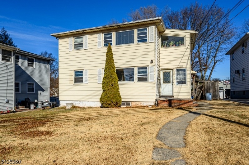 1015 Magie Ave, Union, NJ 07083 - photo 1