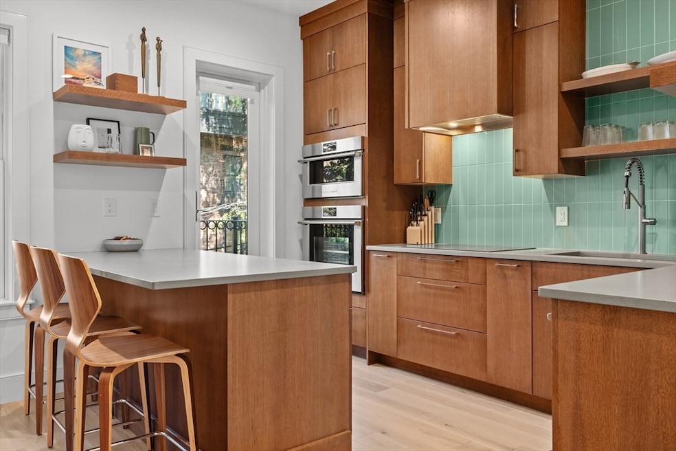 27 Appleton St, Boston, MA 02116 - photo 1