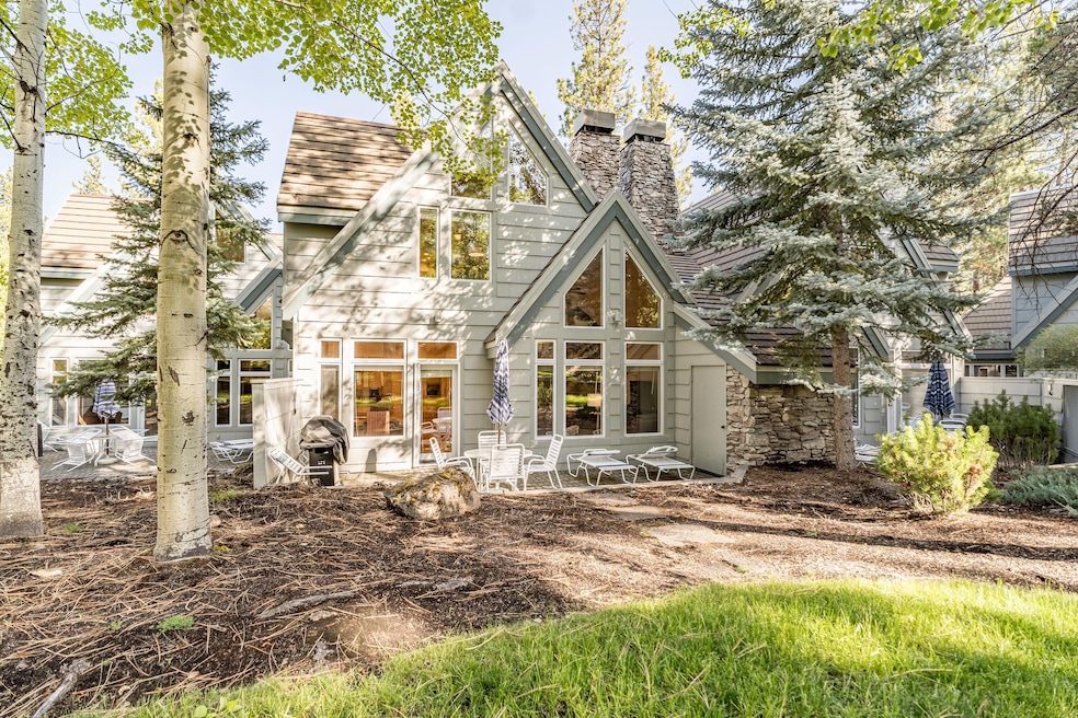 57022 Peppermill Cir unit 21-E, Sunriver, OR 97707 - photo 1