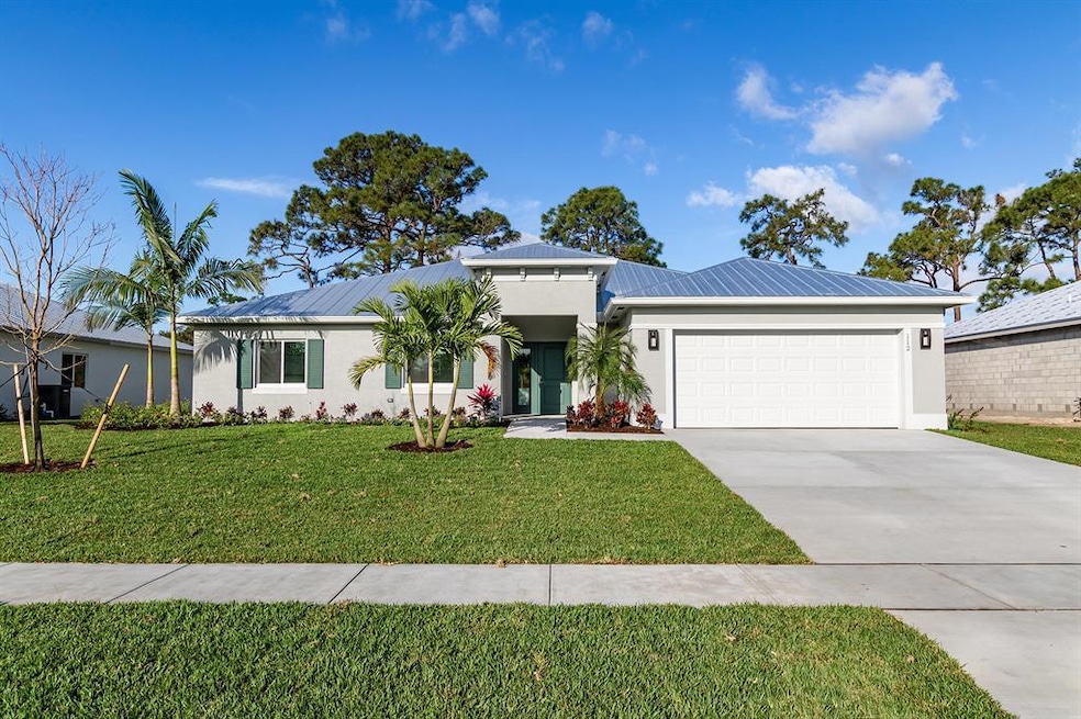 112 Vicaya Ave