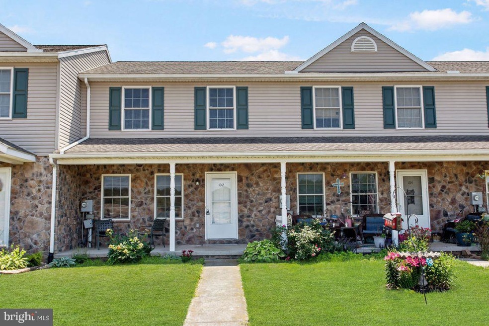 102 Cannon Ln unit 136, Gettysburg, PA 17325 - photo 1