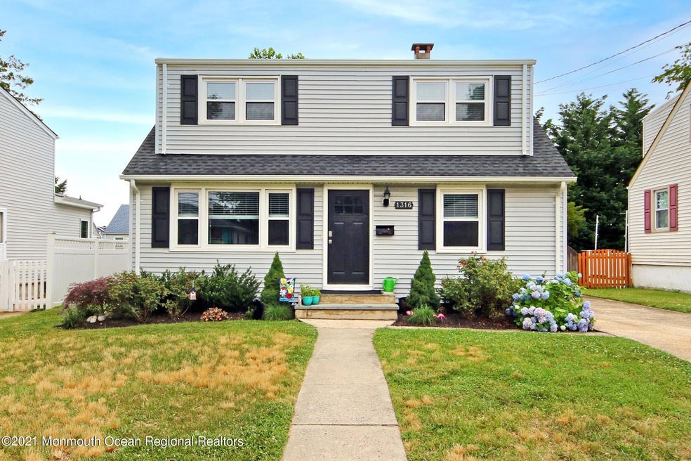 1316 Walnut Ave, Ocean, NJ 07712 - photo 1