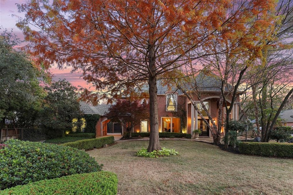 2308 Stonegate Cir, Denton, TX 76205 - photo 1