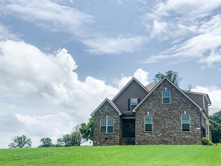 151 Uselton Rd, Shelbyville, TN 37160 - photo 1