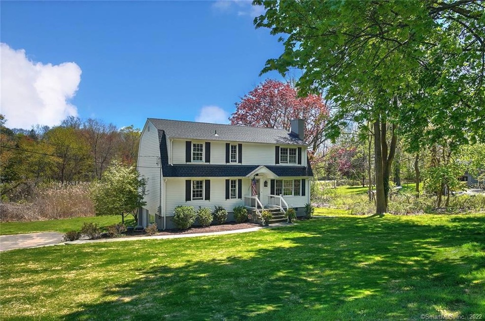 107 Hillspoint Rd, Westport, CT 06880 - photo 1