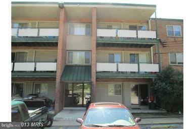 3101 Southern Ave unit 16, Temple Hills, MD 20748 - photo 1