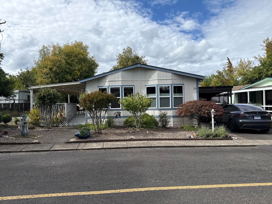 1055 N 5th St unit 79, Jacksonville, OR 97530 - photo 1