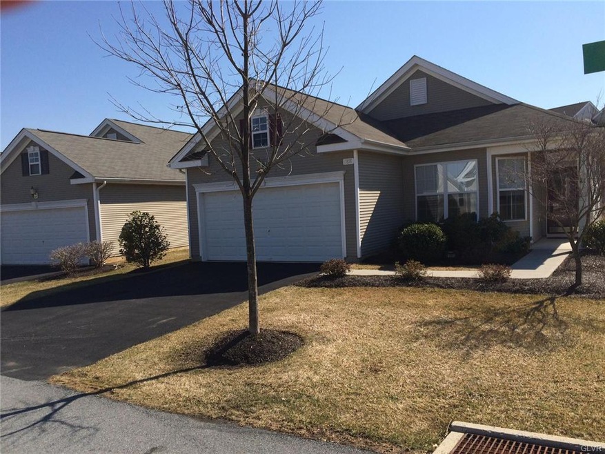 6891 Jewel Ln, Macungie, PA 18062 - photo 1