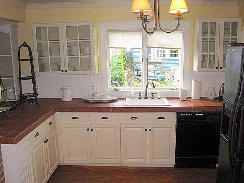 6 Liberty St unit 1, Newport, RI 02840 - photo 1