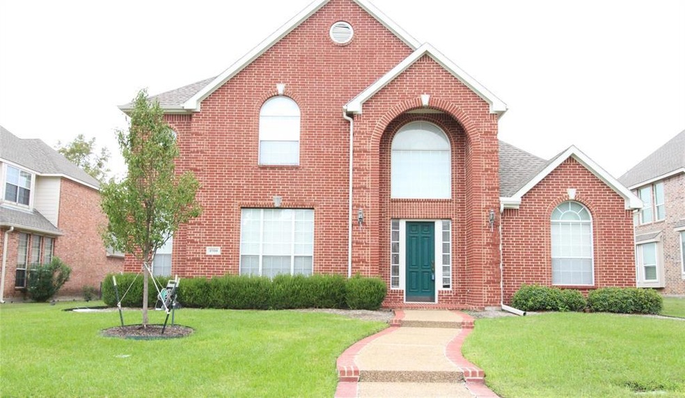 2709 Ranchview Dr, Richardson, TX 75082 - photo 1