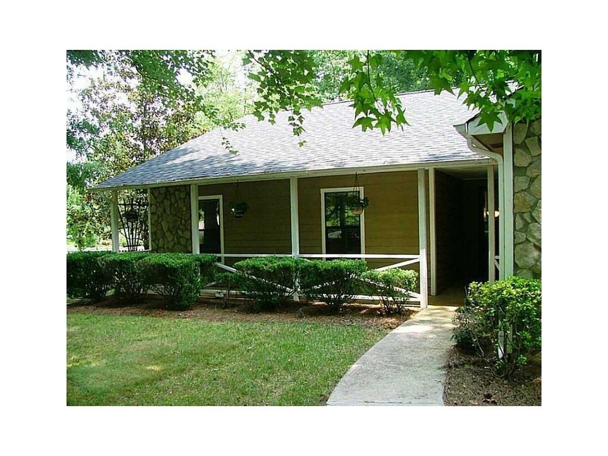 Exterior Front. Front Porch to Front Door