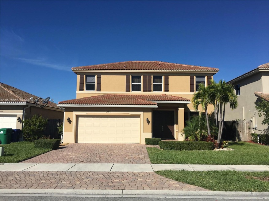 11215 SW 227th St, Miami, FL 33170 - photo 1