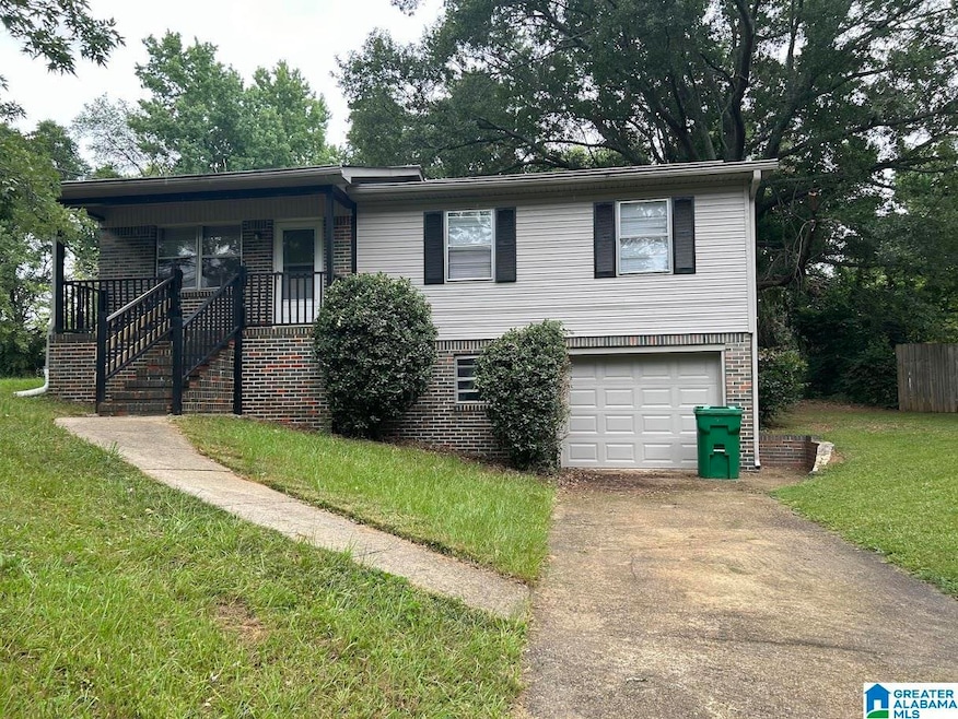 1012 Turner Ln, Birmingham, AL 35215 - photo 1