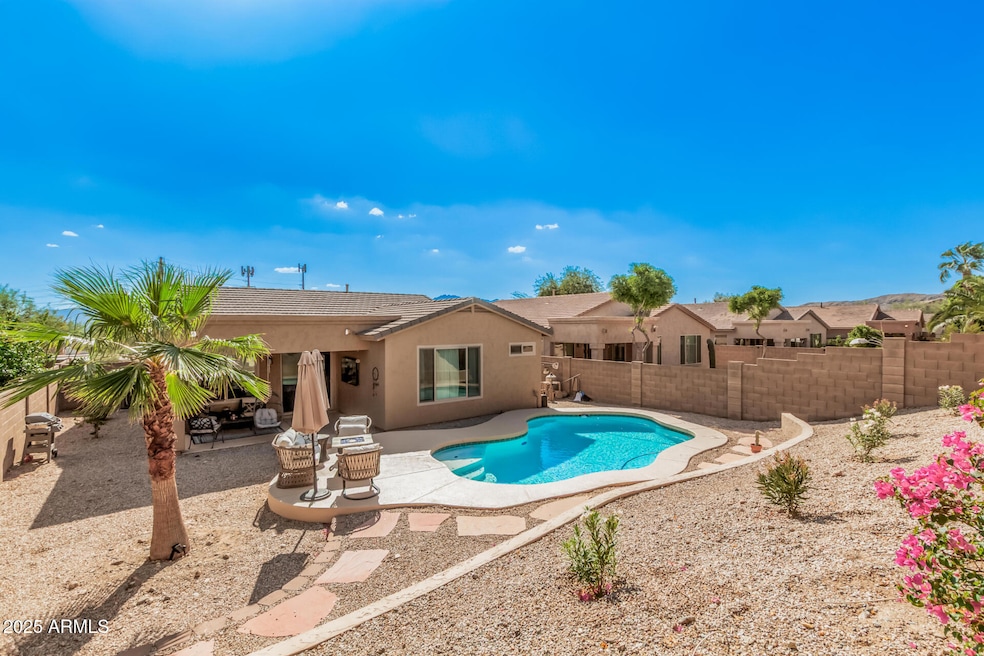 Under Contract $484,900