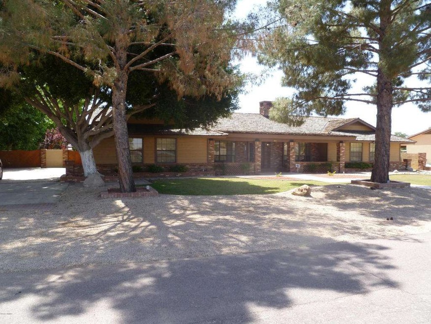 5227 W Cinnabar Ave, Glendale, AZ 85302 - photo 1