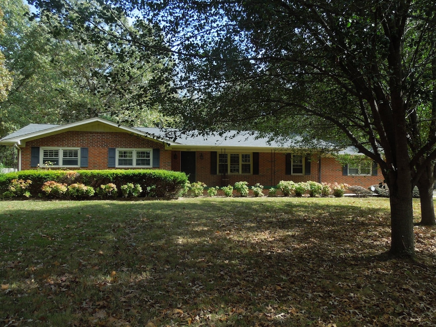 1400 Kennedy Dr, Manchester, TN 37355 - photo 1