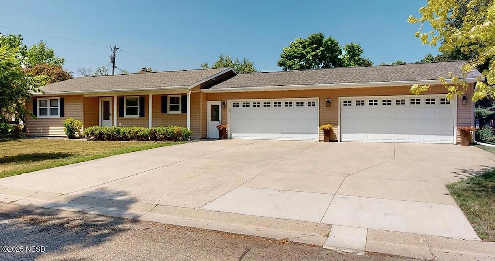 Sold $305,000