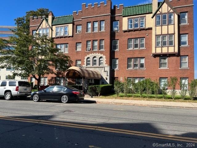 Glenbrook Road Condominiums unit 211, Stamford, CT 06902 - photo 1