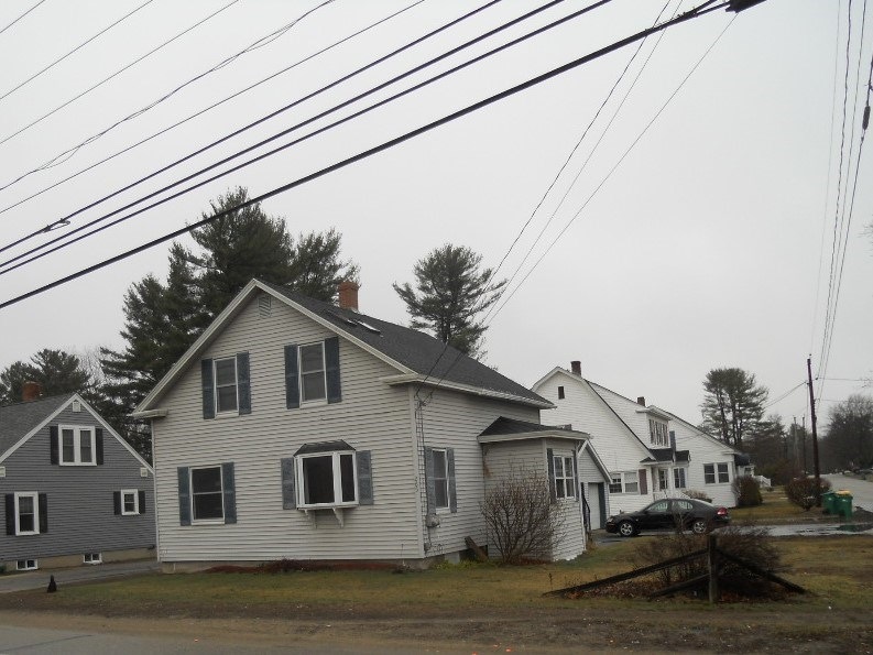 265 N Main St, Rochester, NH 03867 - photo 1