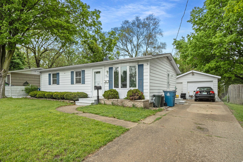 724-Andrus-1