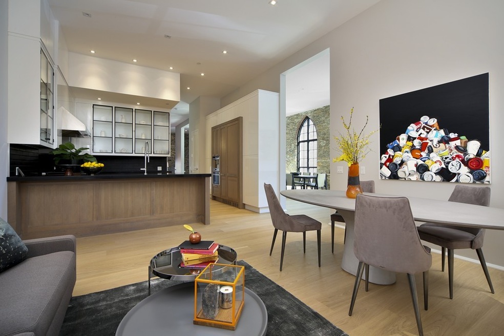 164 W Concord St unit 6, Boston, MA 02118 - photo 1