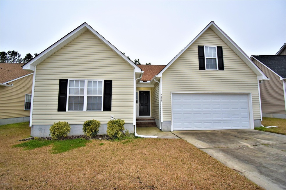 337 Providence Dr, Jacksonville, NC 28546 - photo 1