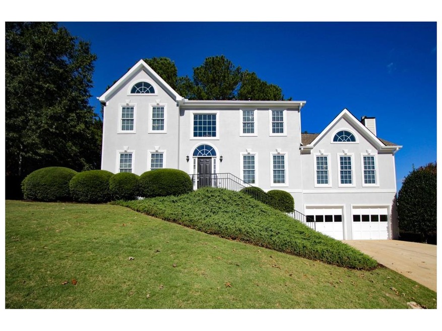 COMPLETELY RENOVATED in Popular Swim/Tennis Commun
