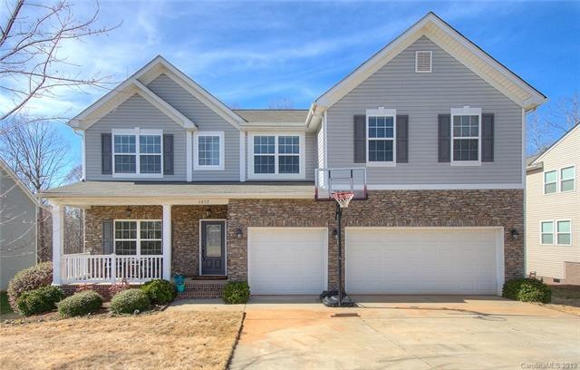 1452 Donegal Dr unit 337, Clover, SC 29710 - photo 1