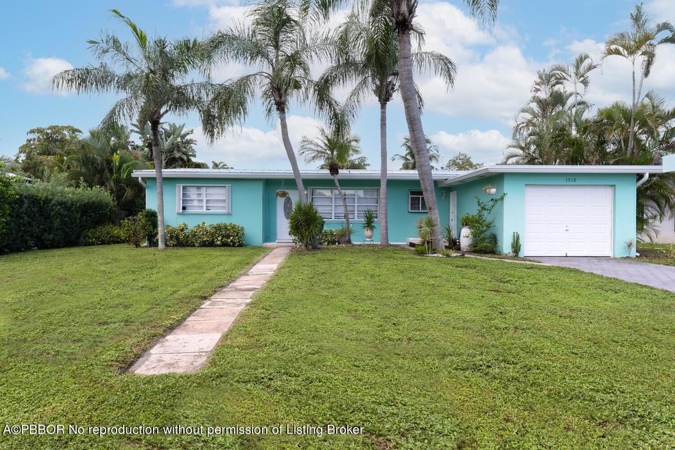 1510 Carandis Cir West Palm-large-001-00