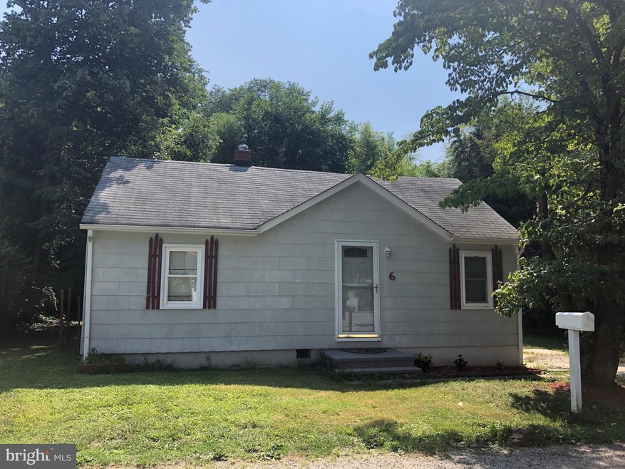 6 Spruce Ln, Annapolis, MD 21401 - photo 1