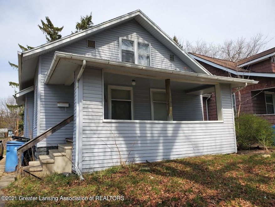 1111 Walsh St, Lansing, MI 48912 - photo 1