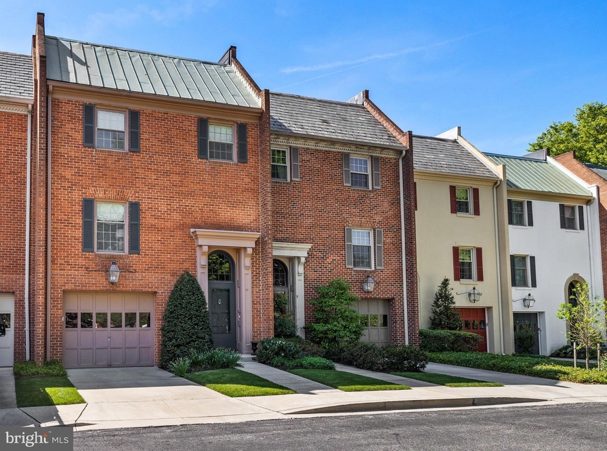 10 Hume Ct, Towson, MD 21204 - photo 1