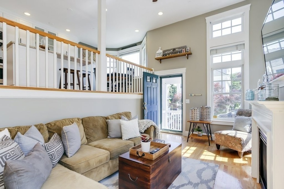 794 E 7th St unit 1, Boston, MA 02127 - photo 1