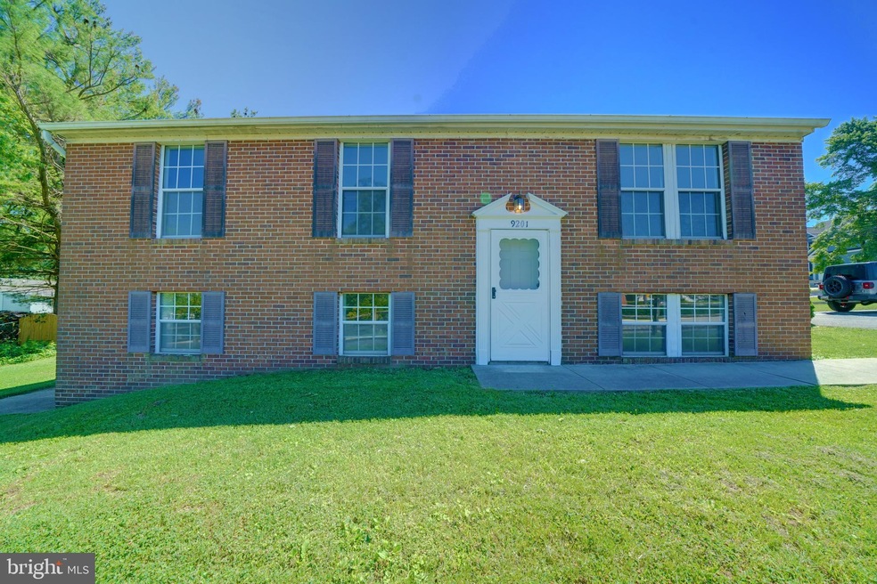 9201 Grant Ave, Laurel, MD 20723 - photo 1