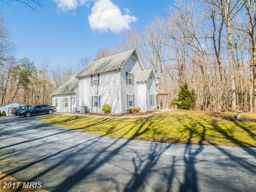 2040 Rolling Knolls Ct, Huntingtown, MD 20639 - photo 1