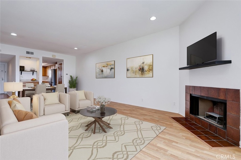 950 Main St unit 302, El Segundo, CA 90245 - photo 1