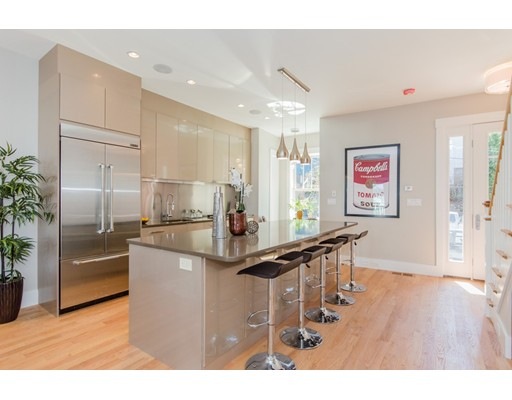 40 Sheridan St, Jamaica Plain, MA 02130 - photo 1