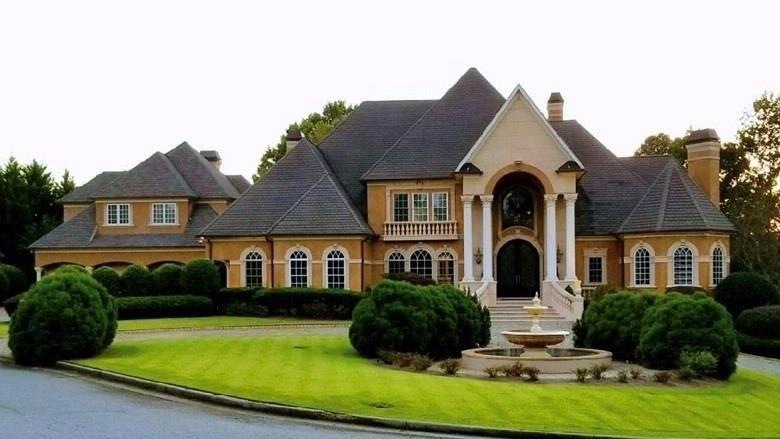 Dramatic Curb appeal For this Hard Stucco Estate H