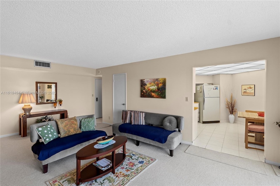 Tower at Biscayne Cove unit 2202, Aventura, FL 33160 - photo 1