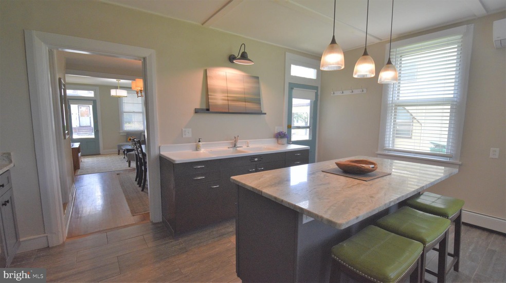 351 E Derry Rd, Hershey, PA 17033 - photo 1