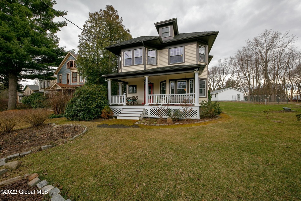 8 Haber Way, Castleton On Hudson, NY 12033 - photo 1