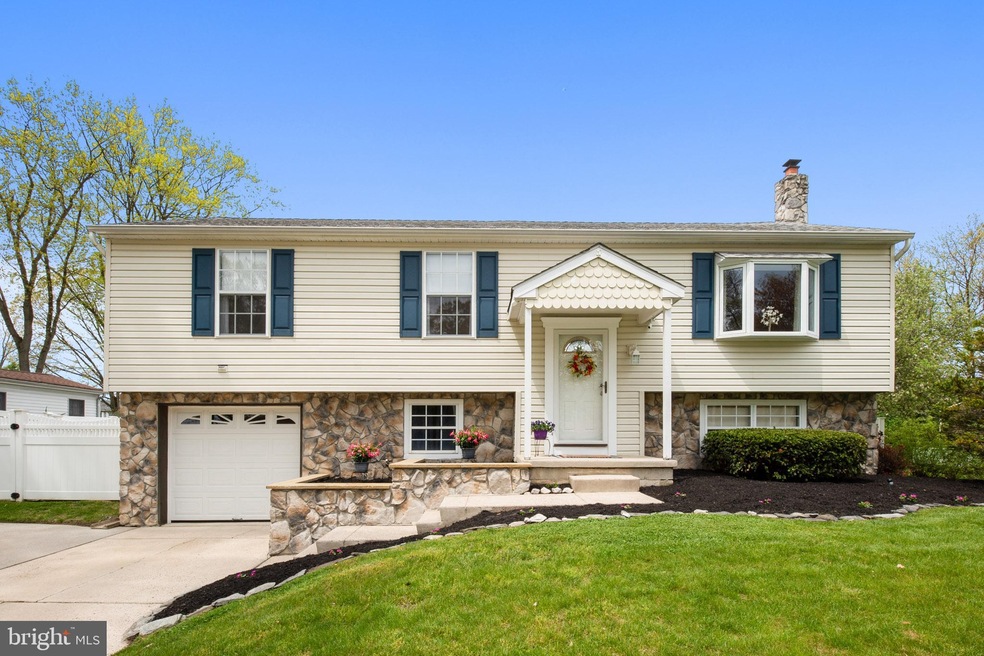 8311 Collins Ave, Pennsauken, NJ 08109 - photo 1