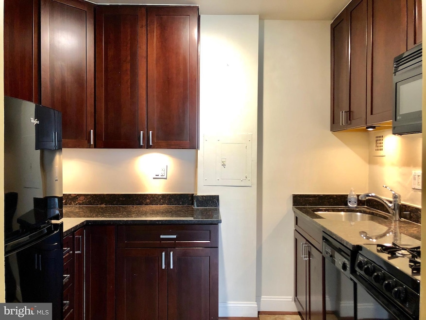 River Place South unit 706, Arlington, VA 22209 - photo 1