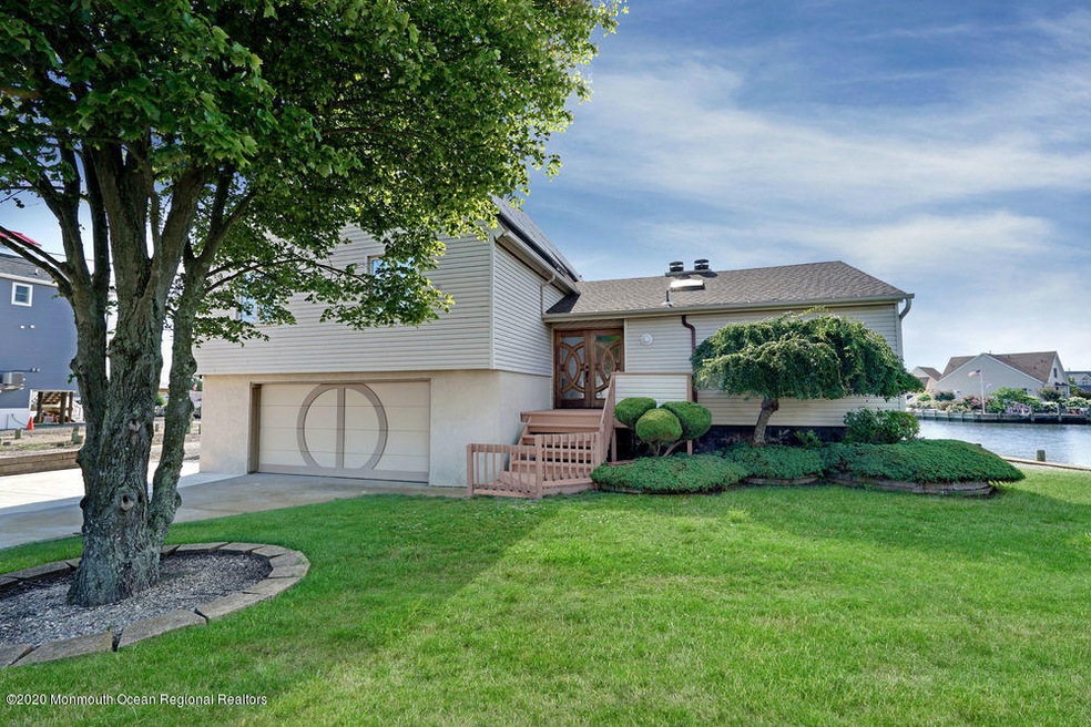 411 Bayview Ave, Bayville, NJ 08721 - photo 1