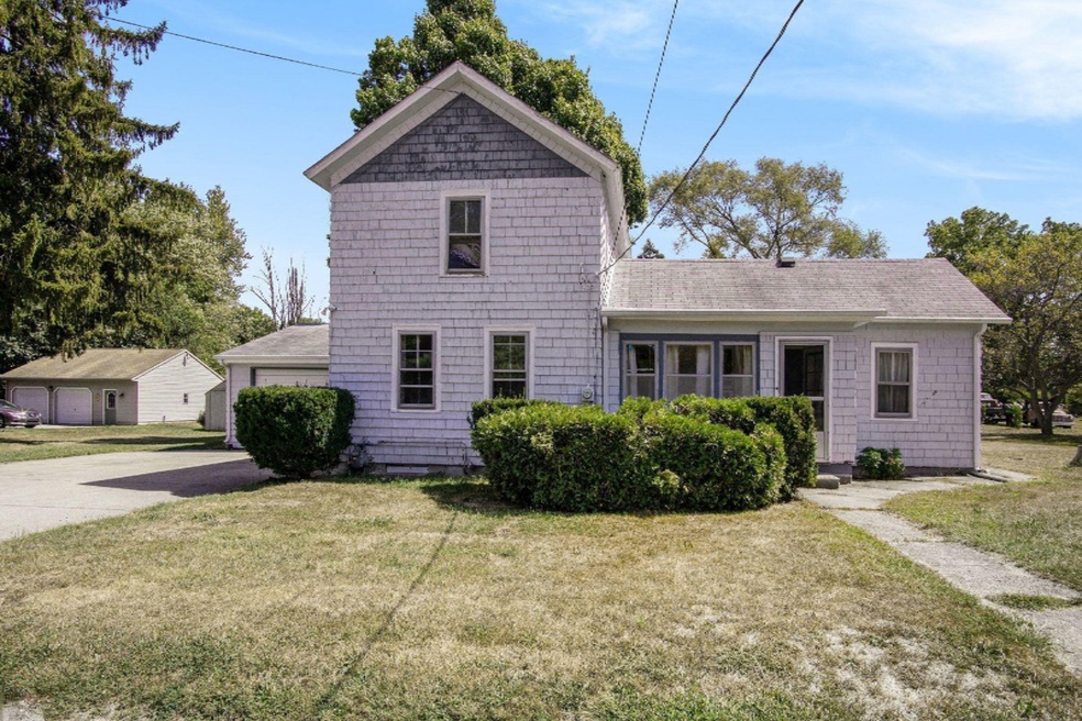 1515 N 12th St, Niles, MI 49120 - photo 1