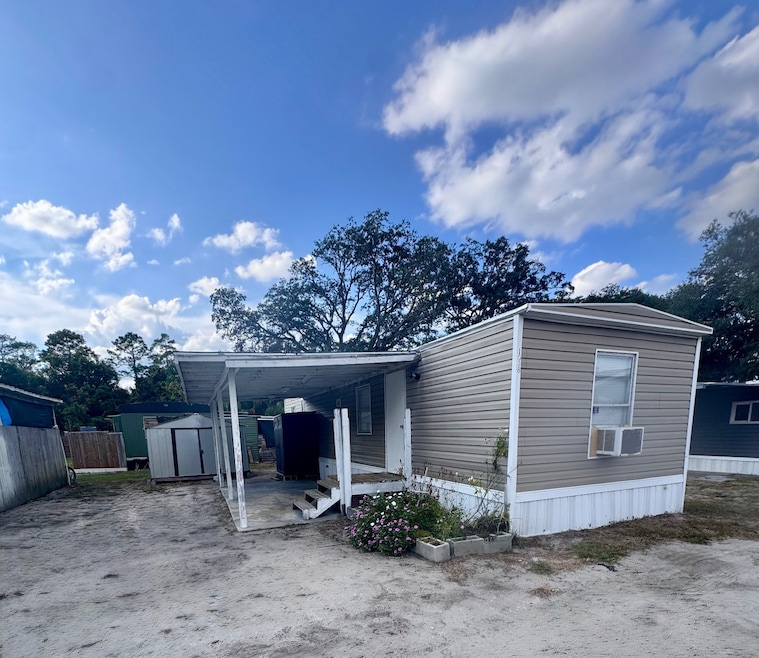 1038 Parry Ln, Orlando, FL 32833 - photo 1