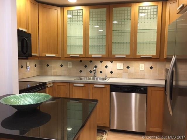 263 West Walk unit 263, West Haven, CT 06516 - photo 1