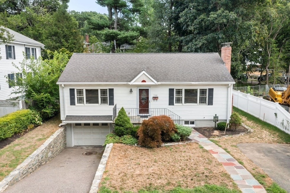 720 Walnut St, Newton Center, MA 02459 - photo 1