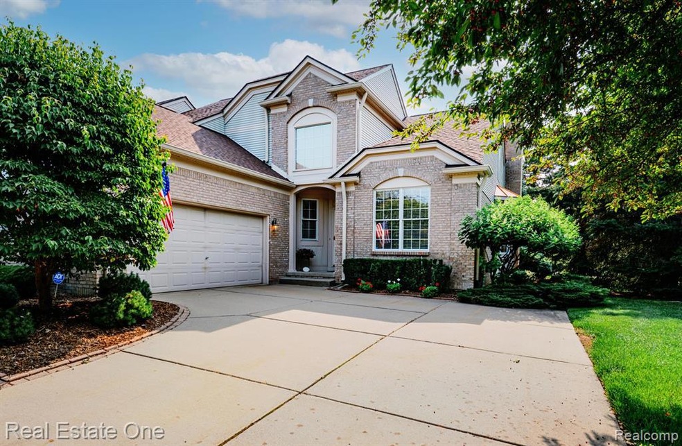 1602 Boulder Ct unit 78, Rochester, MI 48306 - photo 1