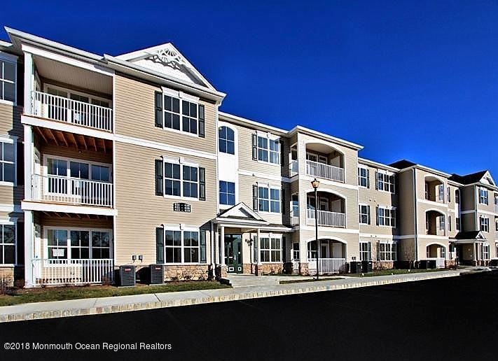 228 Mill Pond Way unit 228, Eatontown, NJ 07724 - photo 1